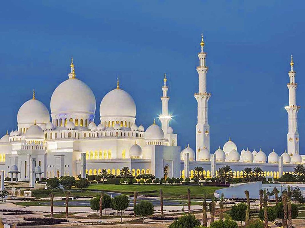 8 Days / 7 Nights Cultural Tour of Dubai and Abu Dhabi - UAE Tours